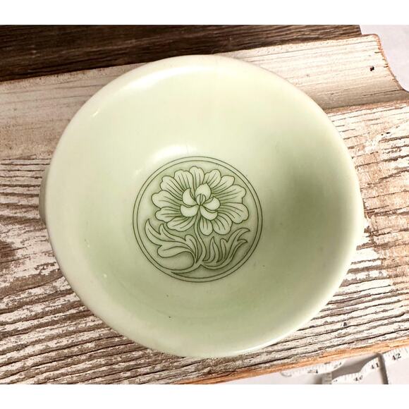 Peony Limited Edition 82 FP (1982) Japan, Celedon Green Fine Porcelain Bowl - Picture 6 of 6